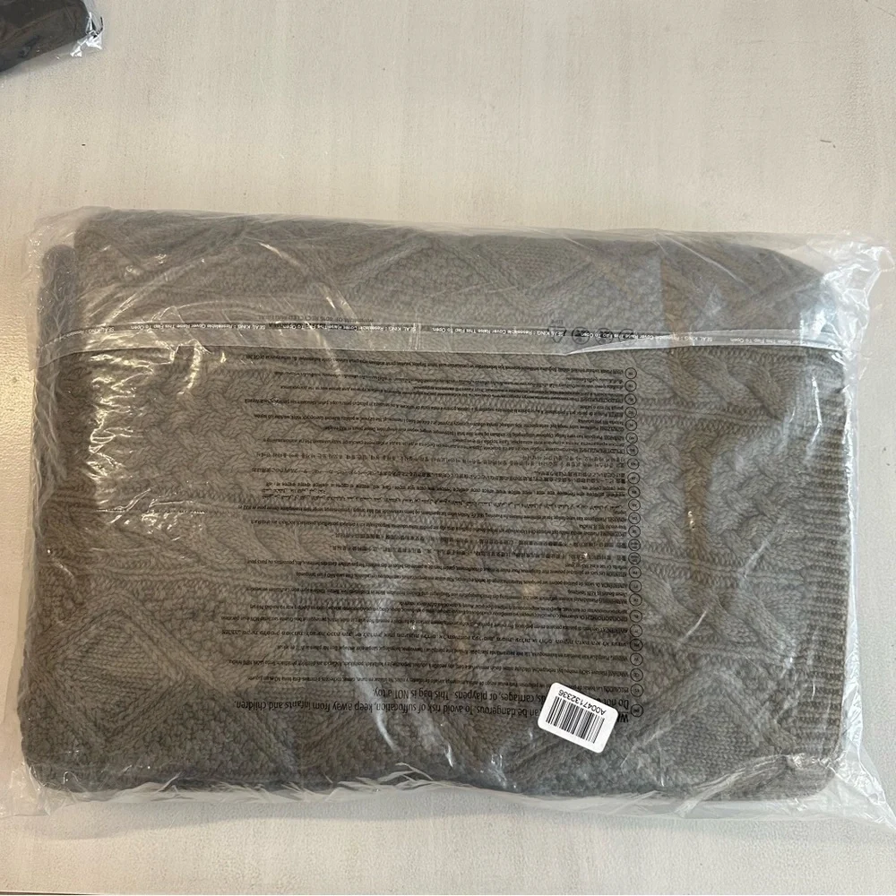Ralph Lauren Henwick Green Cotton Cable Knit Throw Blanket Sz 54x72 NWT